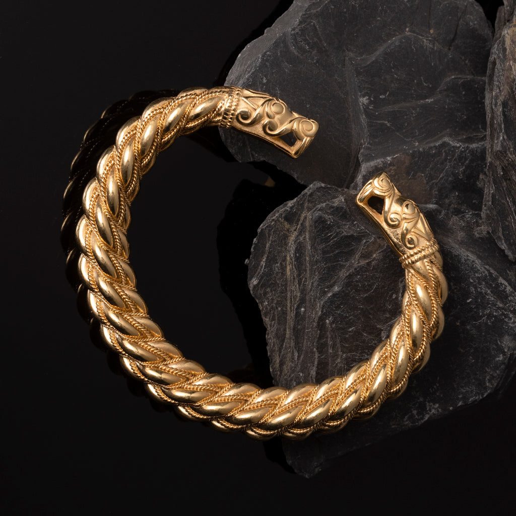 Premium Thick Gotland Armring, Gold – Grimfrost