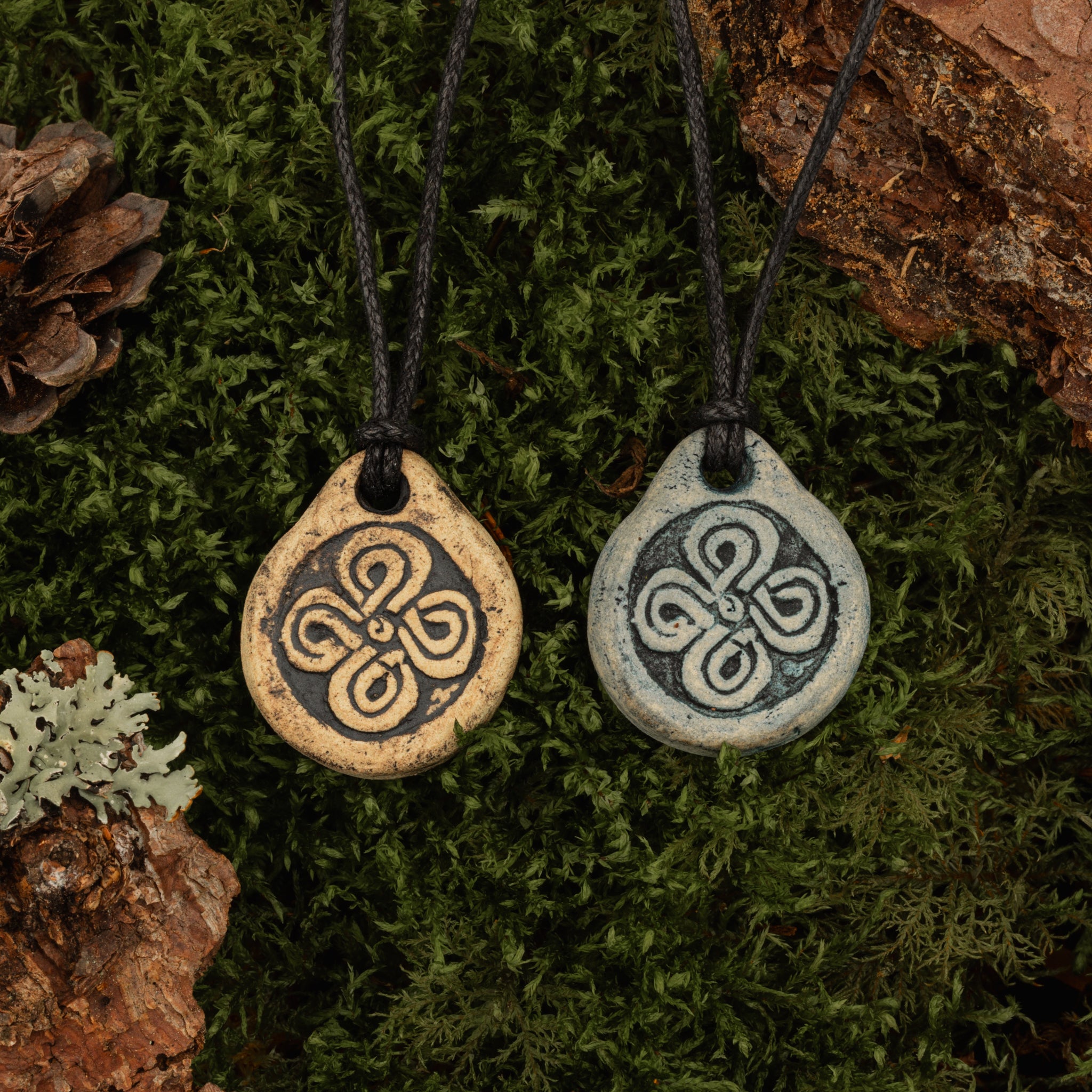 Four-leaf clover Ceramic Pendant – Grimfrost