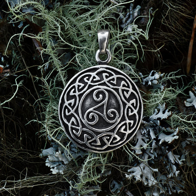 Pendants - Triskele Amulet, Silver - Grimfrost.com