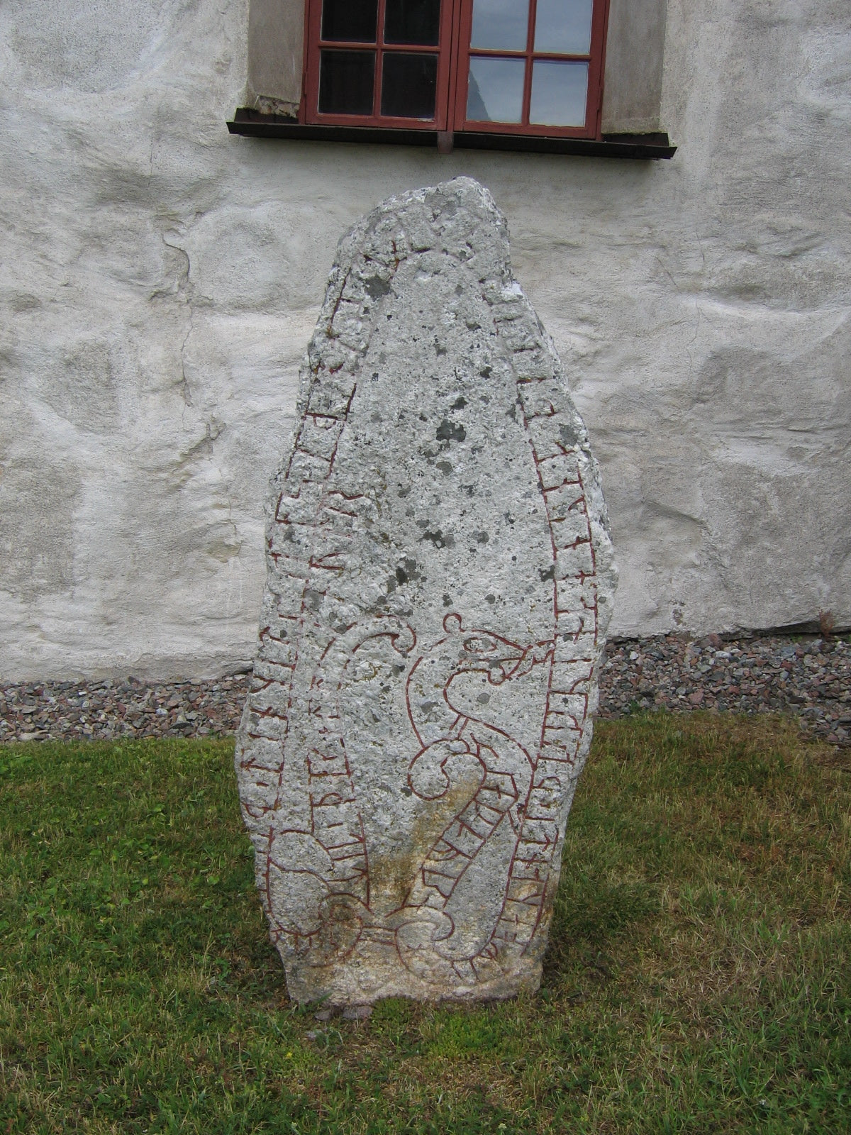 RUNESTONE REVEALS REMARKABLE TALE – Grimfrost