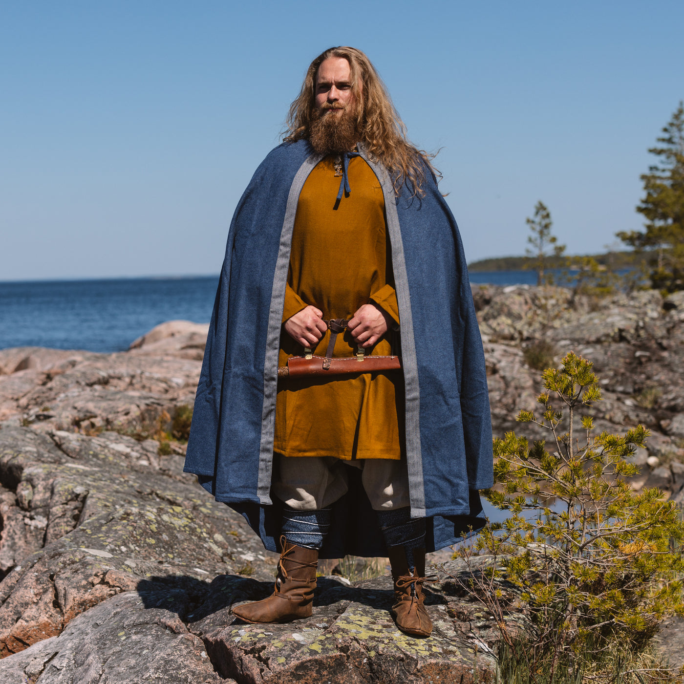 Viking Half-Circle Cloak, Blue