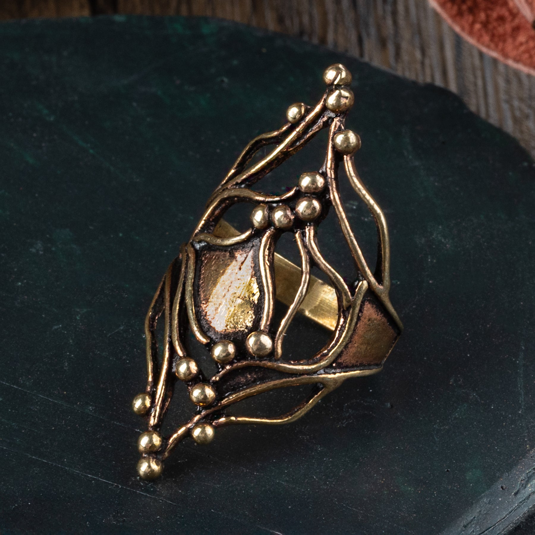 Roots Ring, Bronze – Grimfrost