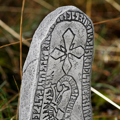Runestones - Runestone, Östsundet - Grimfrost.com