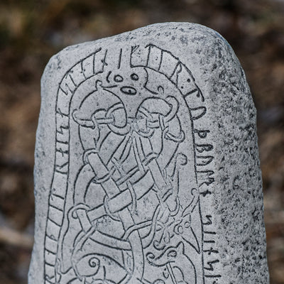 Runestones - Runestone, Nastastenen - Grimfrost.com