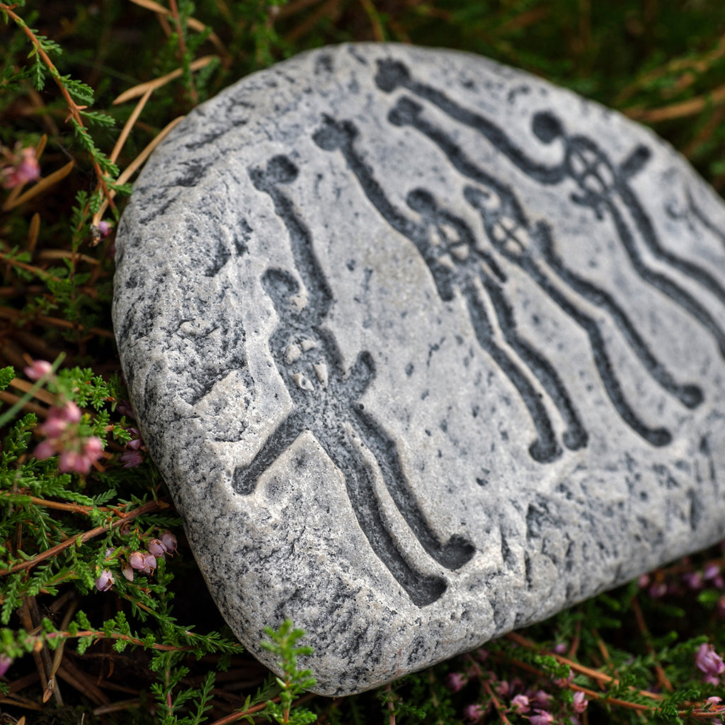 Runestones - Rock Engraving, Tanum - Grimfrost.com