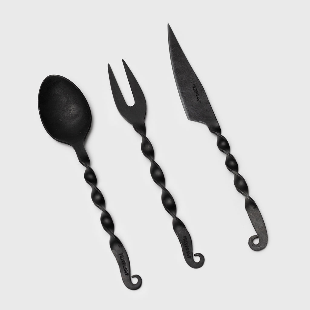 Iron Cutlery, Twisted