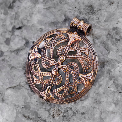 Pendants - Shield Amulet, Bronze - Grimfrost.com