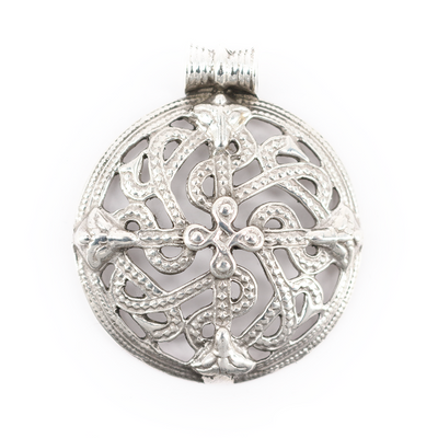 Pendants - Shield Amulet, Silver - Grimfrost.com