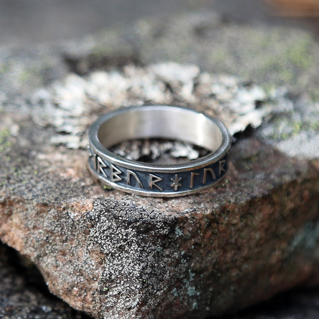 Thor Rune Band Ring, Silver – Grimfrost