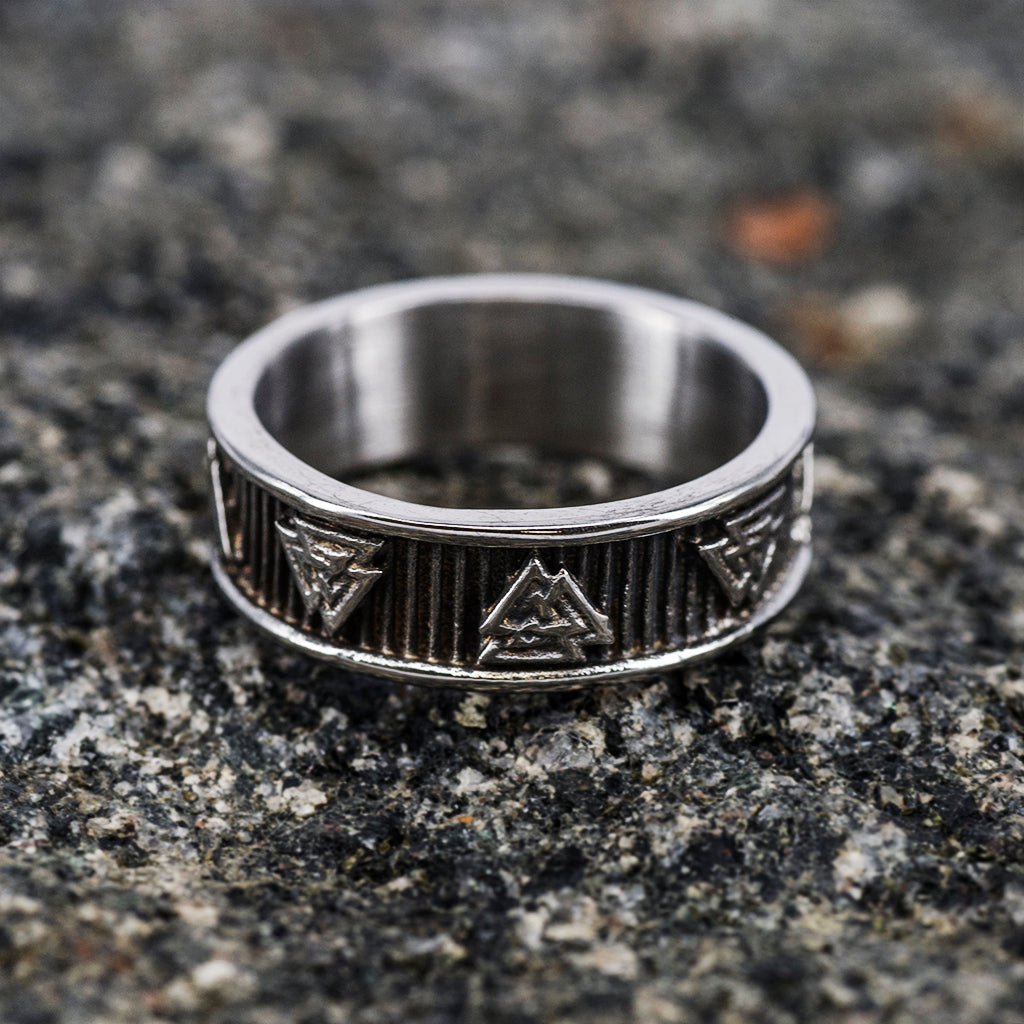 Rings - Valknut Band Ring, Stainless Steel - Grimfrost.com