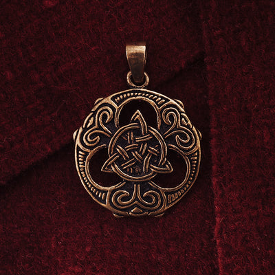 Pendants - Triquetra Amulet, Bronze - Grimfrost.com