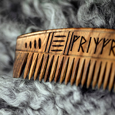 Combs - Viking Comb, Wood - Grimfrost.com