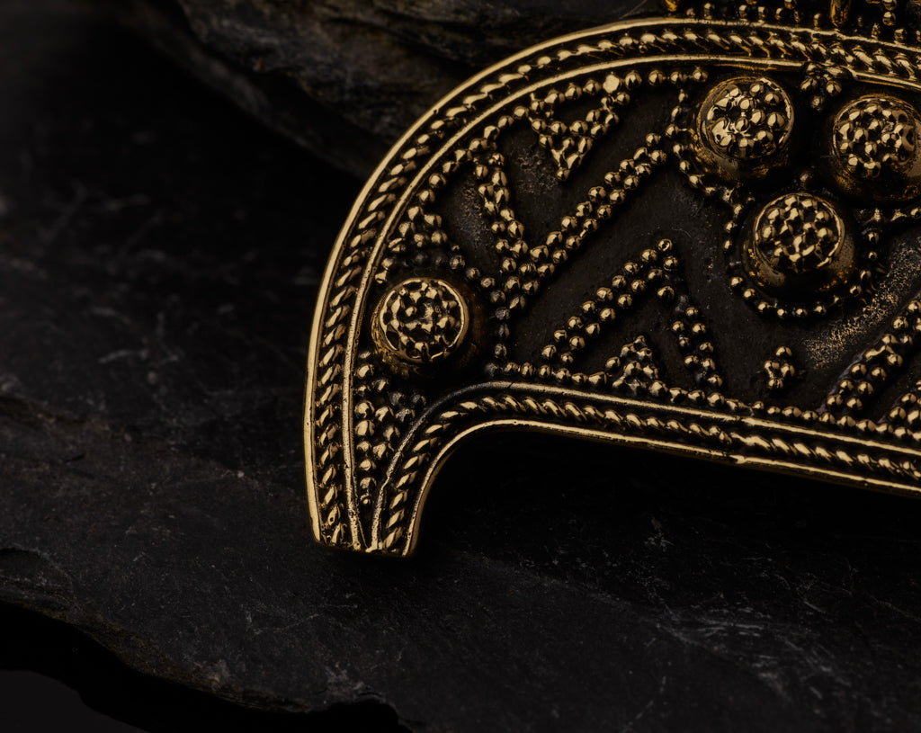 Premium Lunila Amulet, Bronze
